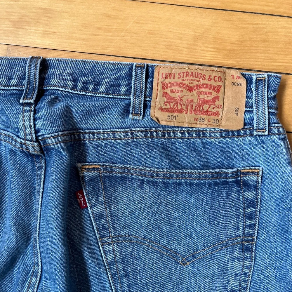 Levis 501 Jeans Mens W38 L30 Blue Straight Leg Button Fly Denim XX - Picture 5 of 7